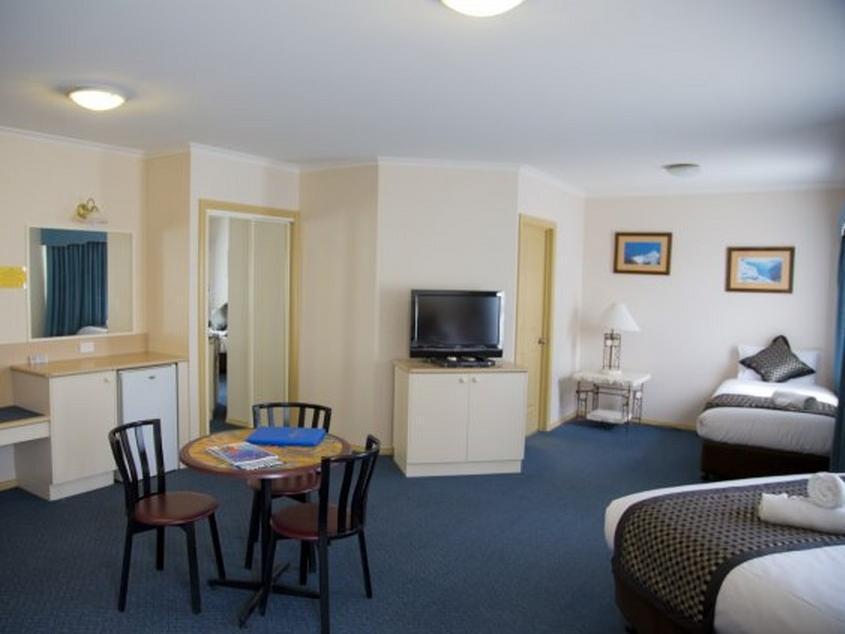 Seahorse Motel Коув Экстерьер фото