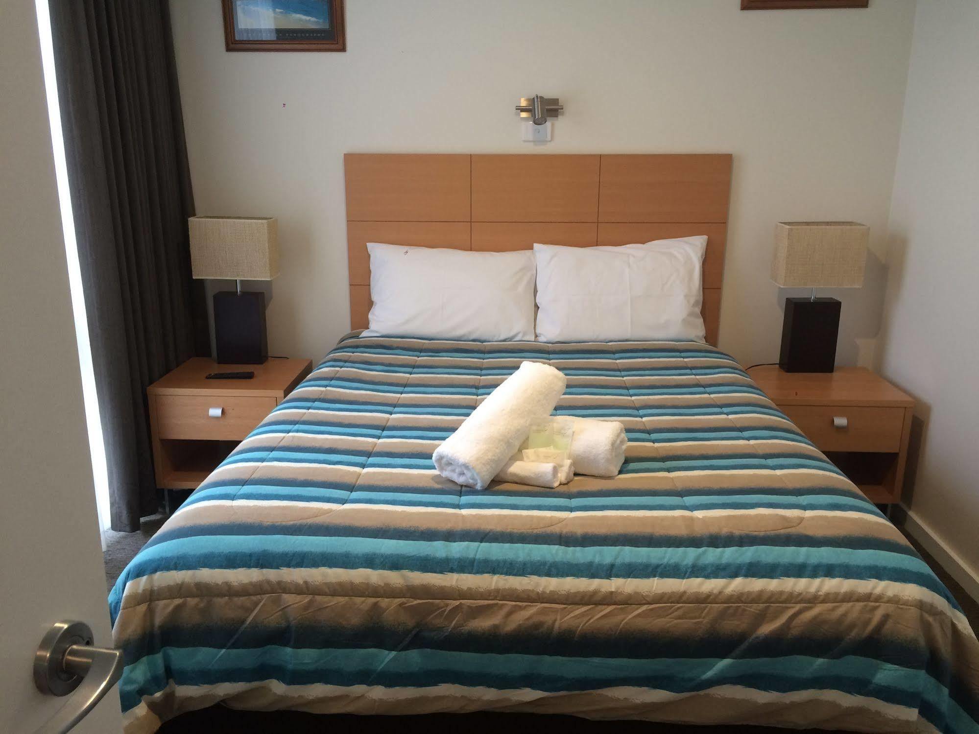 Seahorse Motel Коув Экстерьер фото