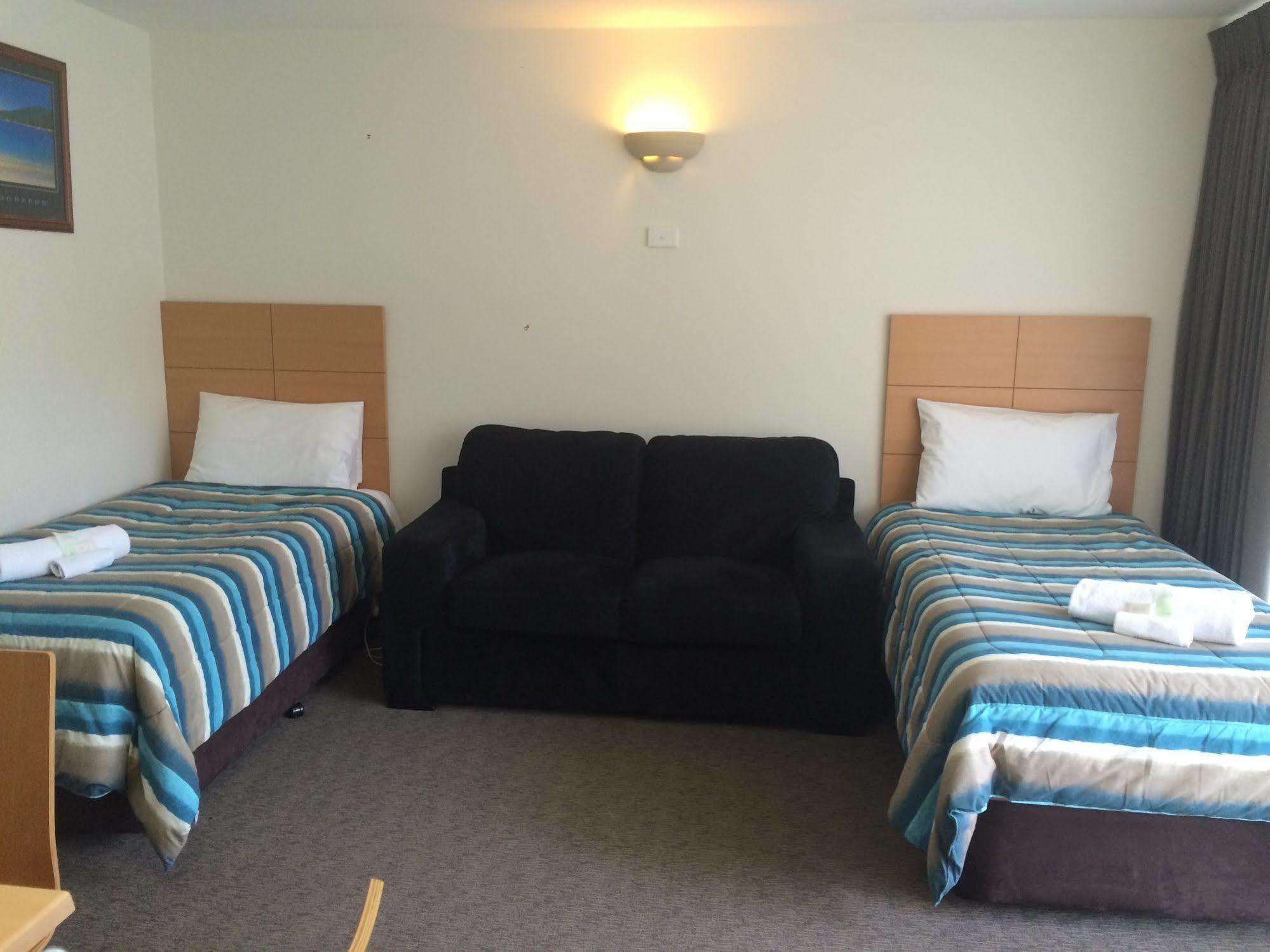 Seahorse Motel Коув Экстерьер фото