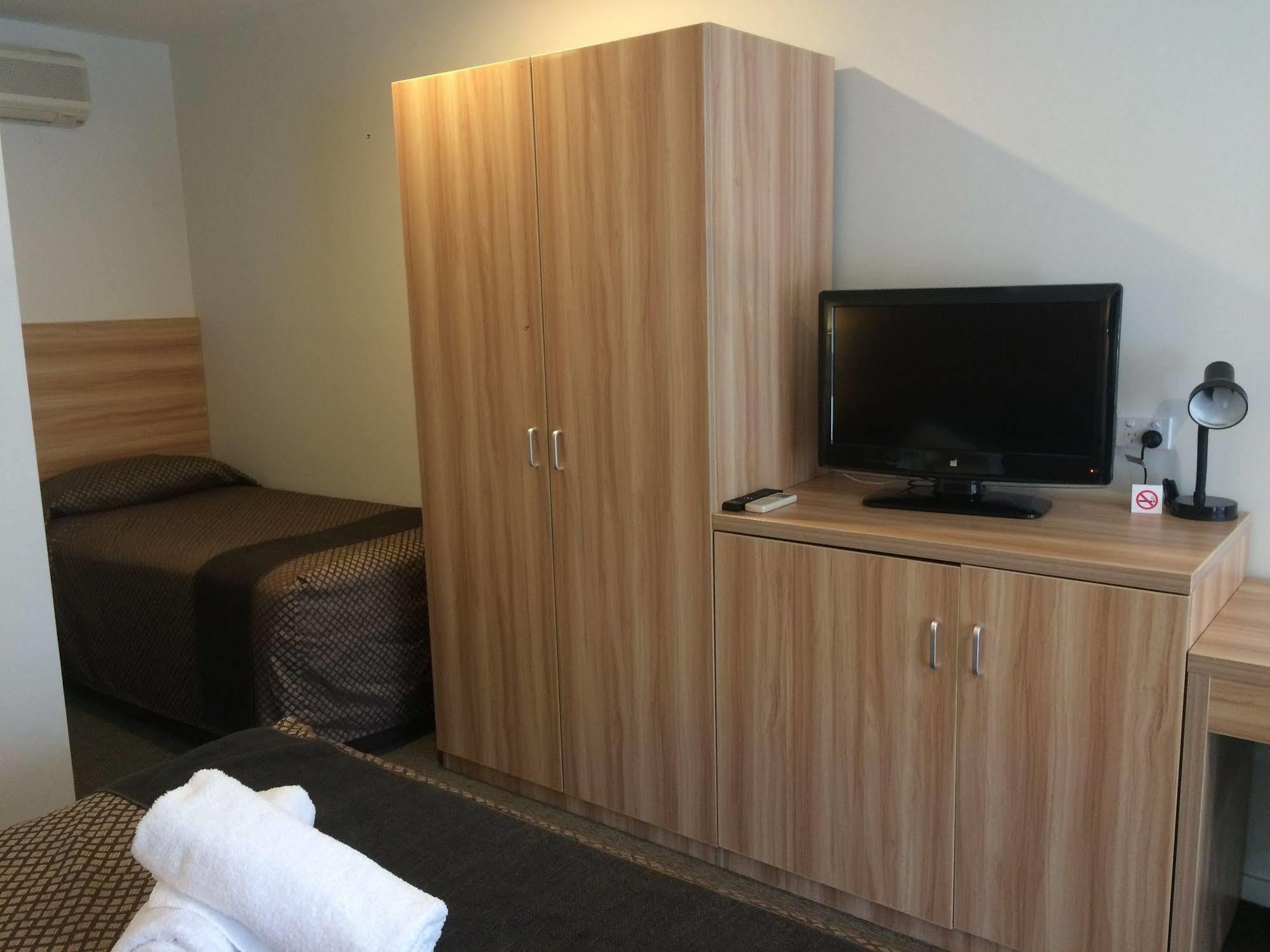 Seahorse Motel Коув Экстерьер фото