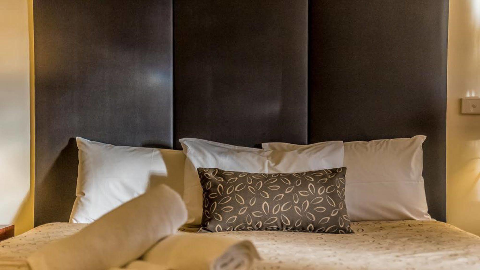 Seahorse Motel Коув Экстерьер фото